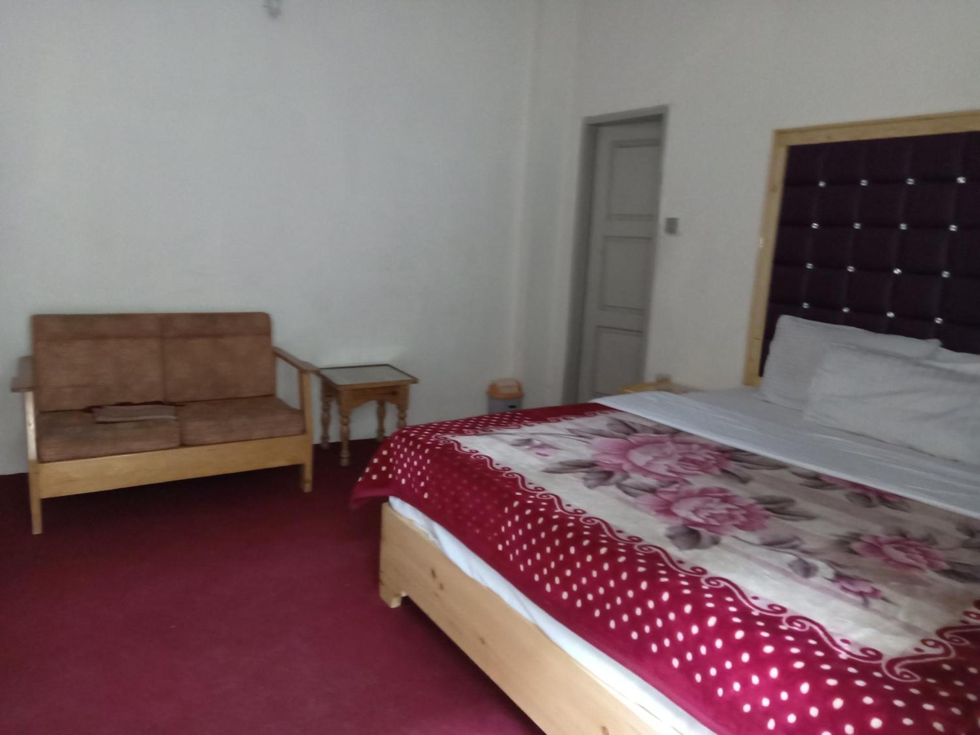 F R Darya E Swat Hotel Saidu Sharif Экстерьер фото